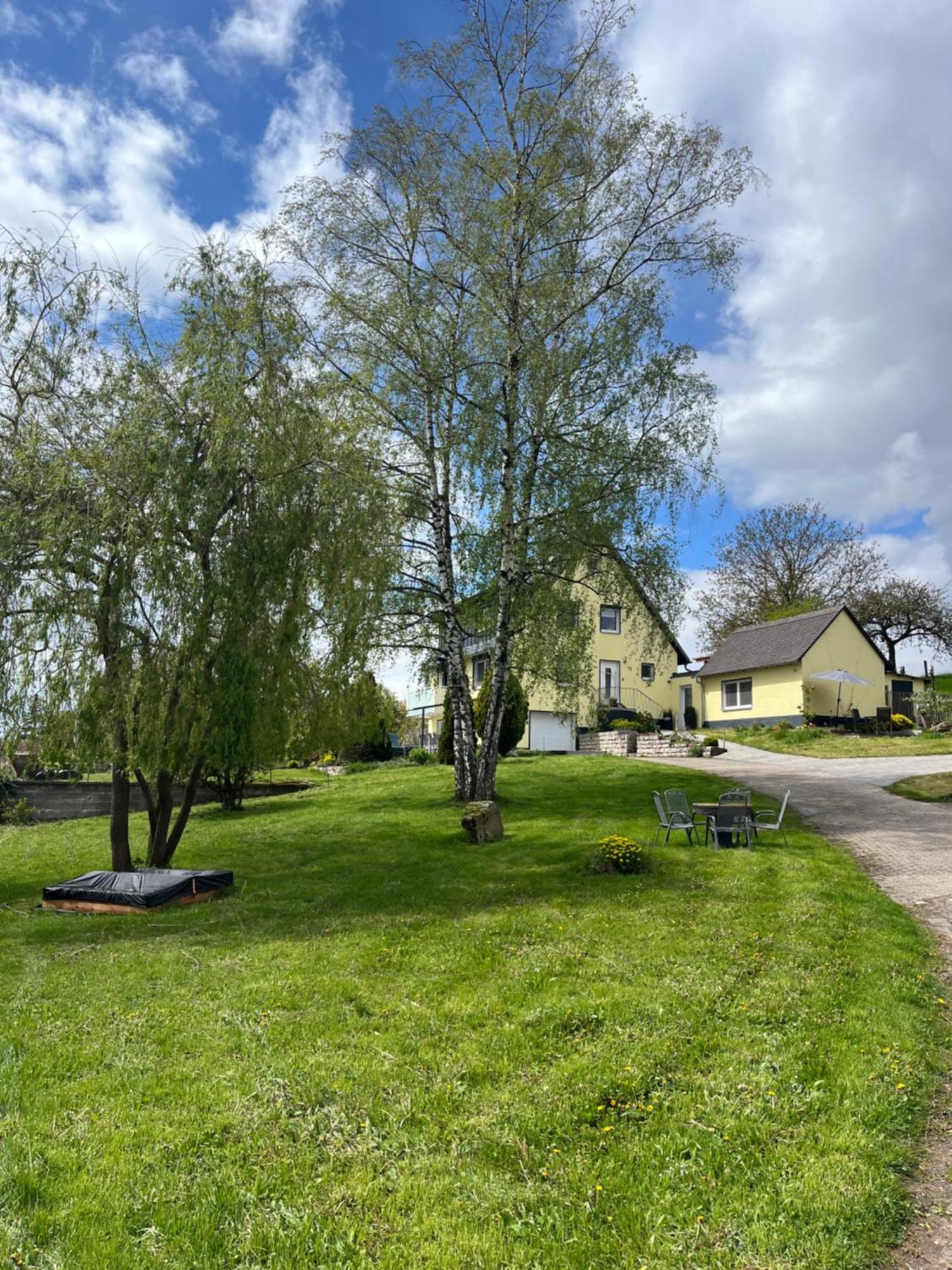 Fewo Haus Hutzelbuck In Idyllisch-Gruener Lage Naehe An Ansbach Zewnętrze zdjęcie